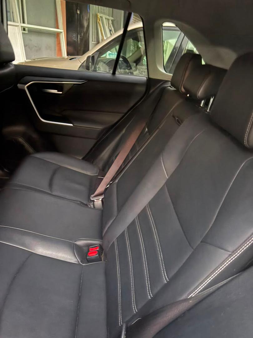 Toyota Land Cruiser TXL