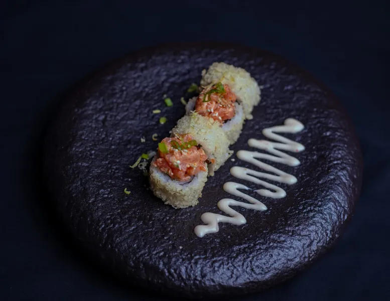 Salmon speciale (4Pcs)