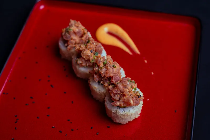 Tuna speciale (8Pcs)
